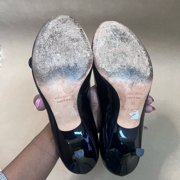 Giuseppe Zanotti Women’s Black Patent With Gold Buckle Peep Toe Heels 37 - Picture 10 of 10